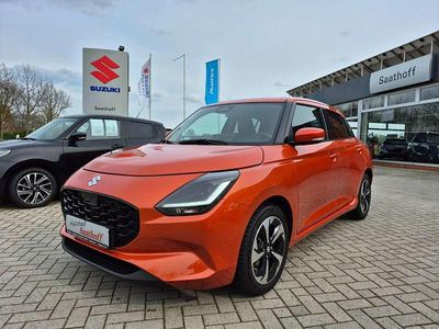 Usata Suzuki Swift Comfort+ 83 CV (61 kW) 2025 Arancione Utilitaria