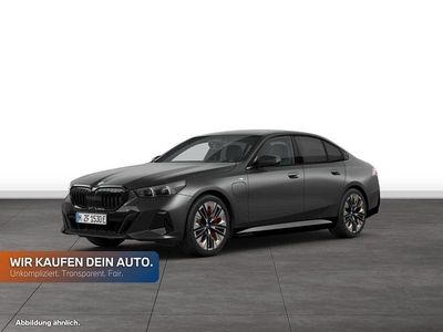 Gebraucht BMW 550e Comfort Edition 489 PS (359 kW) 2024 Bmw individual frozen deep grey metallic Limousine