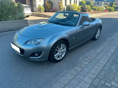 Używany Mazda MX5 Center-Line 126 KM (92 kW) 2011 Szary Kabriolet