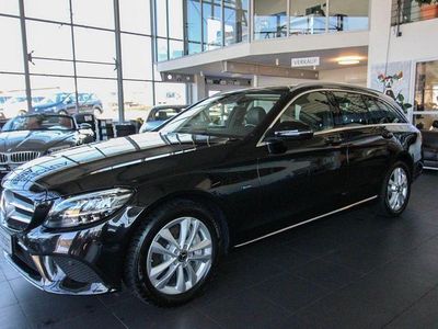 Gebraucht Mercedes C300e Avantgarde 194 PS (142 kW) 2021 Schwarz Limousine