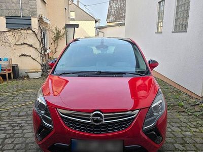 Gebraucht Opel Zafira Tourer Innovation 131 PS (96 kW) 2012 Rot Van / Kleinbus