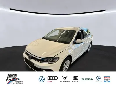 Gebraucht VW Polo Life 80 PS (58 kW) 2023 Weiß Kleinwagen