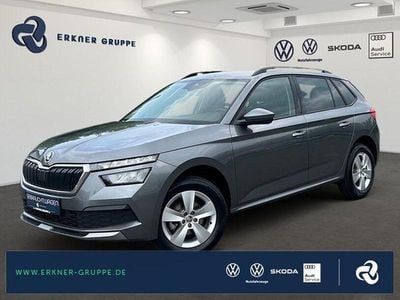 Graphitegrau metallic Gebraucht 2023 Skoda Kamiq Ambition SUV | 19.949 € (Superpreis)