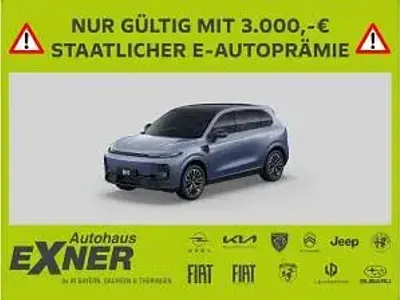 Neu Leapmotor B10 160 kW (218 PS) 2026 Blau (starry night blue) SUV
