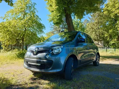 Gebraucht Renault Twingo LIMITED 90 PS (66 kW) 2019 Grau Kleinwagen