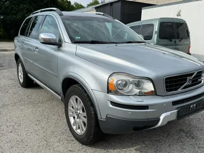 Gebraucht Volvo XC90 R-Design 185 PS (136 kW) 2009 Silber SUV