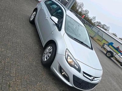 Gebraucht Opel Astra 110 PS (80 kW) 2013 Silber Kombi