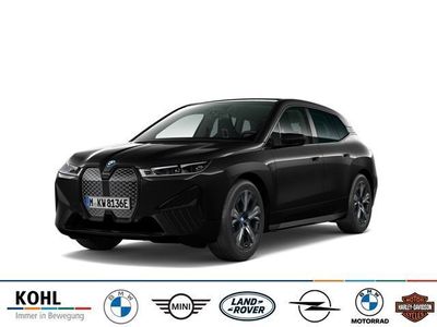 gebraucht BMW iX 40 xDrive Sport Allrad Sportpaket HUD AHK-klappbar AHK El. Panodach