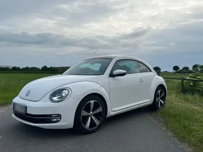 Gebraucht VW Beetle 105 PS (77 kW) 2013 Weiß Kleinwagen