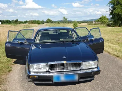 Gebraucht Jaguar XJ40 222 PS (163 kW) 1989 Blau Limousine