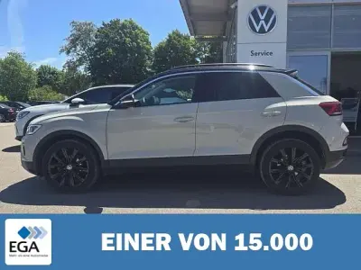 Gebraucht VW T-Roc Life 150 PS (110 kW) 2023 Grau SUV