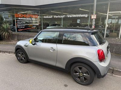 Gebraucht Mini Cooper SE Essential 135 kW (184 PS) 2023 Melting silver iii Kleinwagen