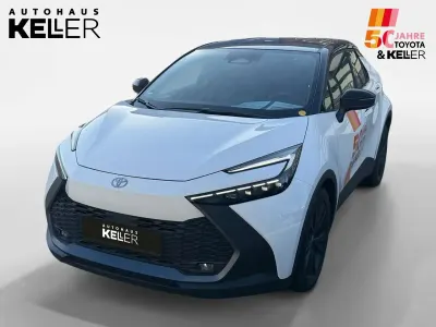 Gebraucht Toyota C-HR 140 PS (102 kW) 2025 Super white 2 040/ black 202 SUV