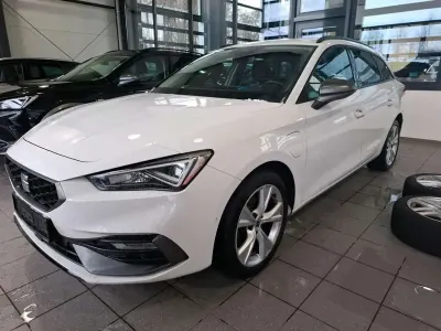 Gebraucht Seat Leon FR 204 PS (150 kW) 2022 White candy Kombi