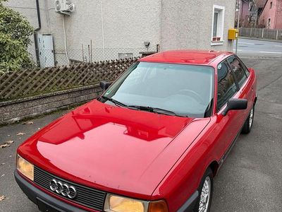 Rot Gebraucht 1988 Audi 80 Limousine | 4.699 €