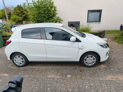 Gebraucht Mitsubishi Space Star Top 71 PS (52 kW) 2021 Weiß Kleinwagen