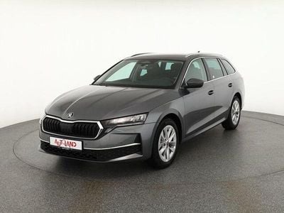 Neu Skoda Octavia 150 PS (110 kW) 2025 Grau Kombi