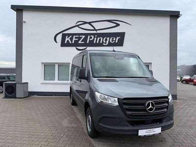 Gebraucht Mercedes Sprinter 143 PS (105 kW) 2021 Grau Van