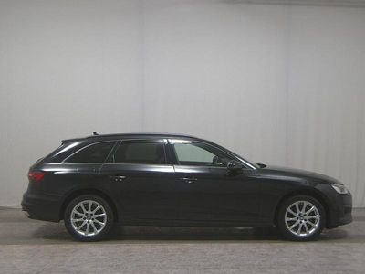 Gebraucht Audi A4 Sport 136 PS (100 kW) 2021 Schwarz Kombi