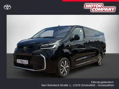 Gebraucht Toyota Proace Verso Club 177 PS (130 kW) 2024 Black metallic Kombi