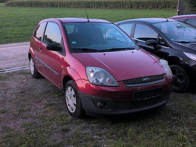 Second-hand Ford Fiesta 90 CP (66 kW) 2007 Portocaliu Hatchback