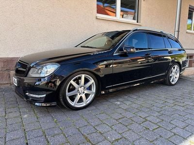 Mercedes 220