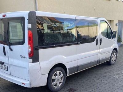 gebraucht Renault Trafic L2H1 29t (8/9 Sitze) Expression