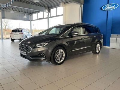 Magneticgrau (metallic) Gebraucht 2022 Ford S-MAX Vignale Van / Kleinbus | 25.395 € (Fairer Preis)