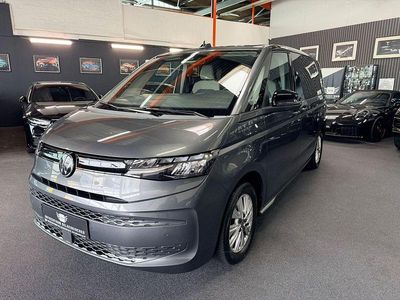 Gebraucht VW Multivan 150 PS (110 kW) 2022 Grau Van