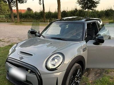 Second-hand Mini Cooper SE 135 kW (184 CP) 2022 Gri Hatchback