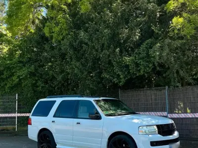 Gebraucht Lincoln Navigator 305 PS (224 kW) 2007 Weiß SUV