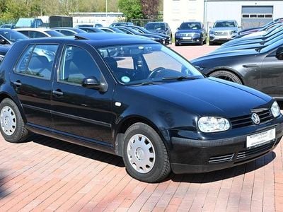Usado VW Golf IV S 75 HP (55 kW) 2002 Preto Sedan