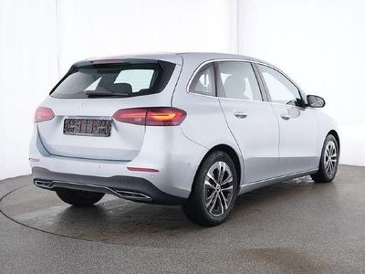 Gebraucht Mercedes B220 190 PS (139 kW) 2024 Van / Kleinbus
