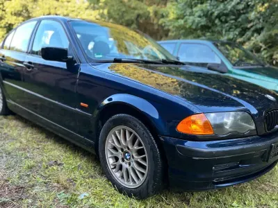 Gebraucht BMW 316 110 PS (80 kW) 1999 Silber Limousine