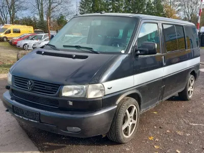 Gebraucht VW T4 151 PS (111 kW) 2000 Schwarz Van