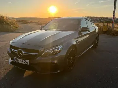 Gebraucht Mercedes C63 AMG AMG 476 PS (350 kW) 2017 Grau Limousine