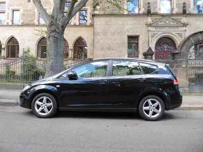 Gebraucht Seat Altea XL 105 PS (77 kW) 2012 Schwarz Van / Kleinbus