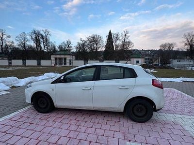 Gebraucht Fiat Bravo Easy 90 PS (66 kW) 2013 Weiß Kleinwagen