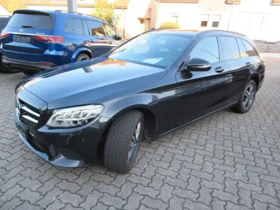 Gebraucht Mercedes C300 Business 258 PS (189 kW) 2019 Grau Limousine