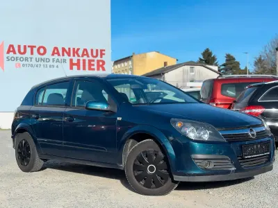 Gebraucht Opel Astra 105 PS (77 kW) 2007 Blau Limousine