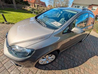 Gebraucht VW Golf Plus Cross Life 105 PS (77 kW) 2013 Braun Van / Kleinbus