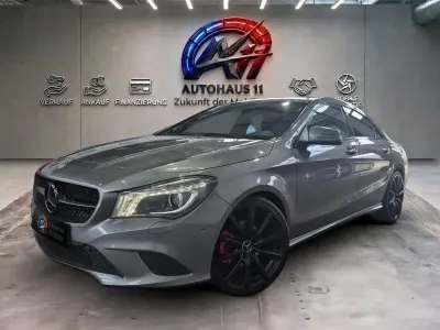 Gebraucht Mercedes CLA180 Urban 122 PS (89 kW) 2014 Grau Coupé