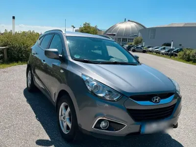Gebraucht Hyundai ix35 Premium 135 PS (99 kW) 2013 Grau SUV