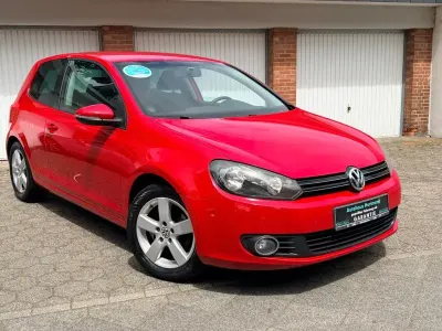 Gebraucht VW Golf VI Comfortline 80 PS (58 kW) 2010 Rot Kleinwagen