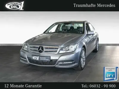 Gebraucht Mercedes C180 Avantgarde 156 PS (114 kW) 2012 Silber Limousine
