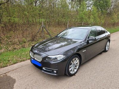 gebraucht BMW 520 d Modern Line