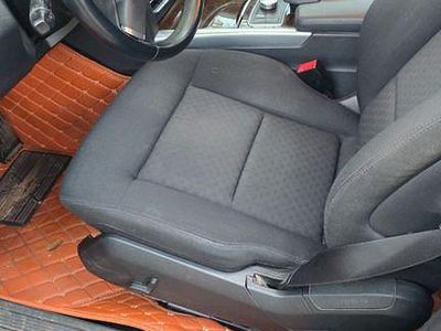 Usata Mercedes 220 177 CV (130 kW) 2012 Marrone Berlina