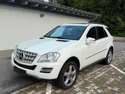 Gebraucht Mercedes ML350 231 PS (169 kW) 2011 Weiß SUV