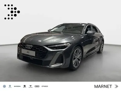 Gebraucht Audi A5 Sport 299 PS (219 kW) 2025 Grau Kombi