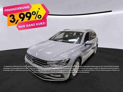 Gebraucht VW Passat Business 122 PS (89 kW) 2023 Mondsteingrau Kombi